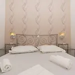 Bareta * Trogir
