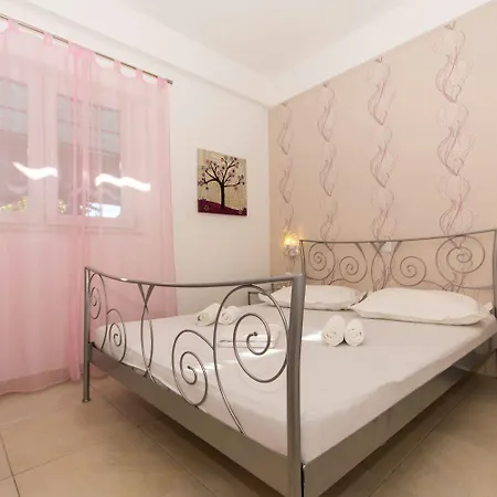 Apartament Bareta