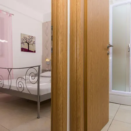 Apartment Bareta Trogir